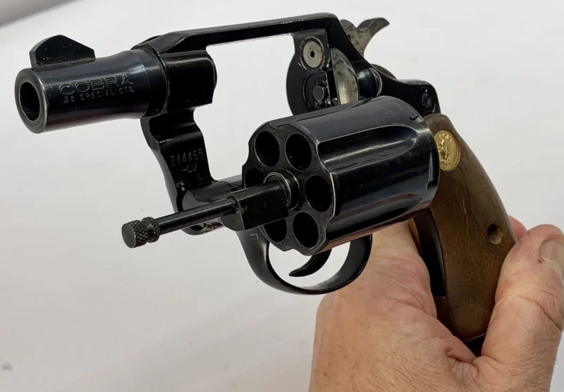 Colt Cobra revolver 2" blue .38 Spl. Colt, Gen 1 1967 Mfg SN 244456LW - Image 9