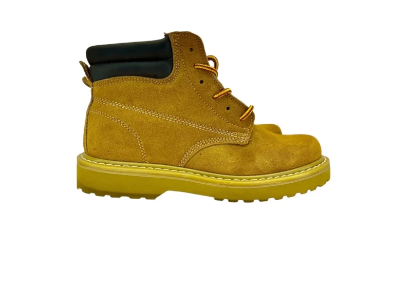 Classic Workboots - Men's size 5.5W, Ladies size 7W - Image 3