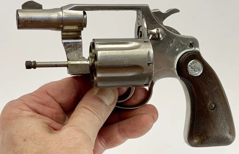 Colt Detective Special revolver 2" nickel .38 Spl., 2nd Issue 1964 Mfg SN 846926 - Image 6