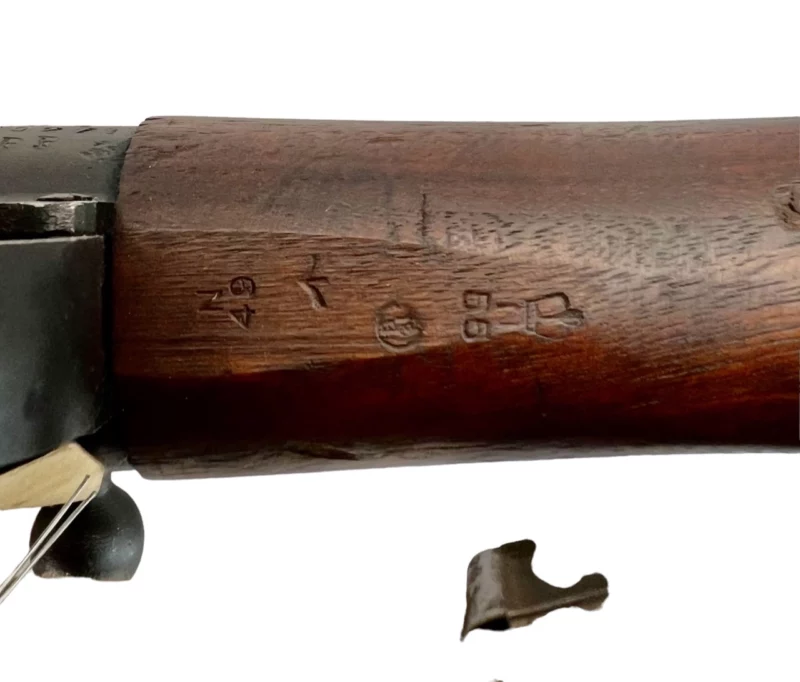 Navy Arms Enfield #4 Mk 1* .303 World War II French Resistance1944 Dated "BS" and "PP" marked non-matching serial number bolt PP 1134 - Image 19