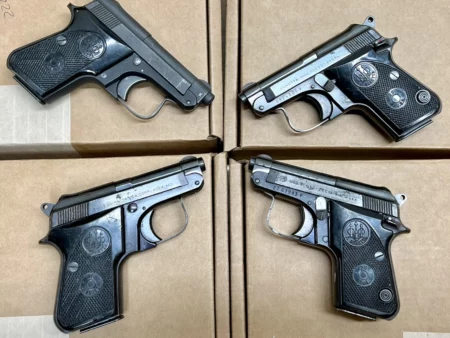 Beretta 950BS .25ACP with magazine