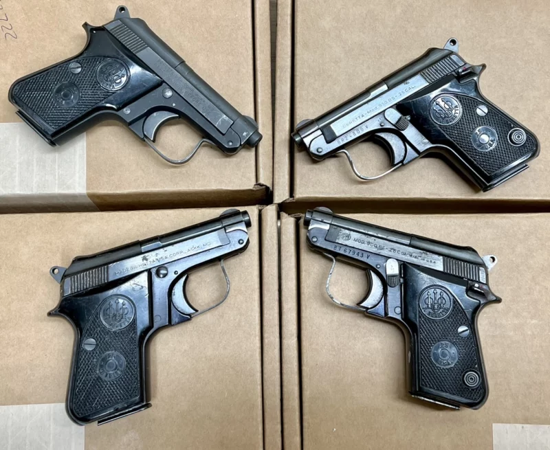 Beretta 950BS .25ACP with magazine
