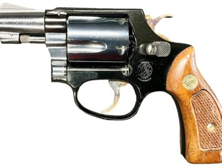 Smith & Wesson Model 37 Airweight Revolver 38 Sp. 2 inch Excellent Cond J208349