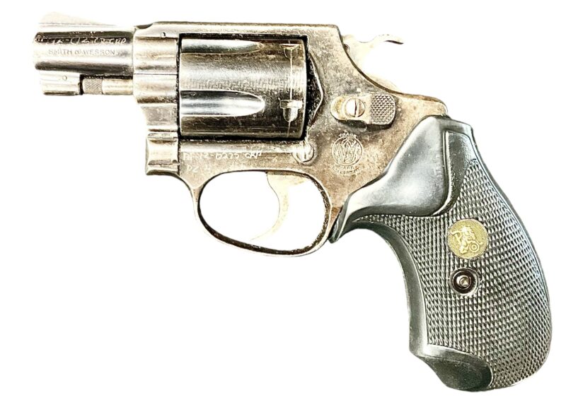 Smith & Wesson Model 36 Revolver 38 Special 2 inch Sq.Butt Blue 597557
