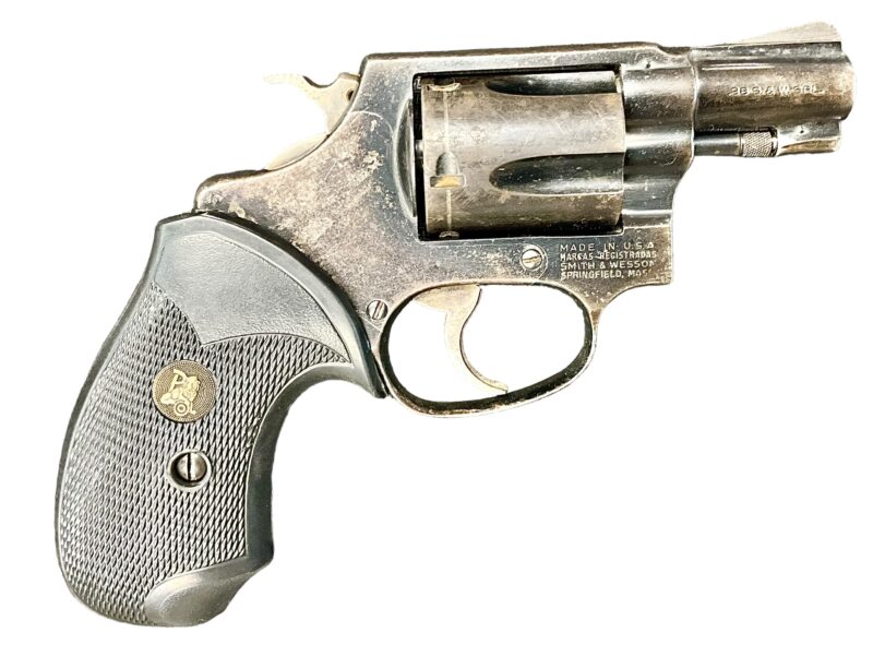 Smith & Wesson Model 36 Revolver 38 Special 2 inch Blue J697829 - Image 3