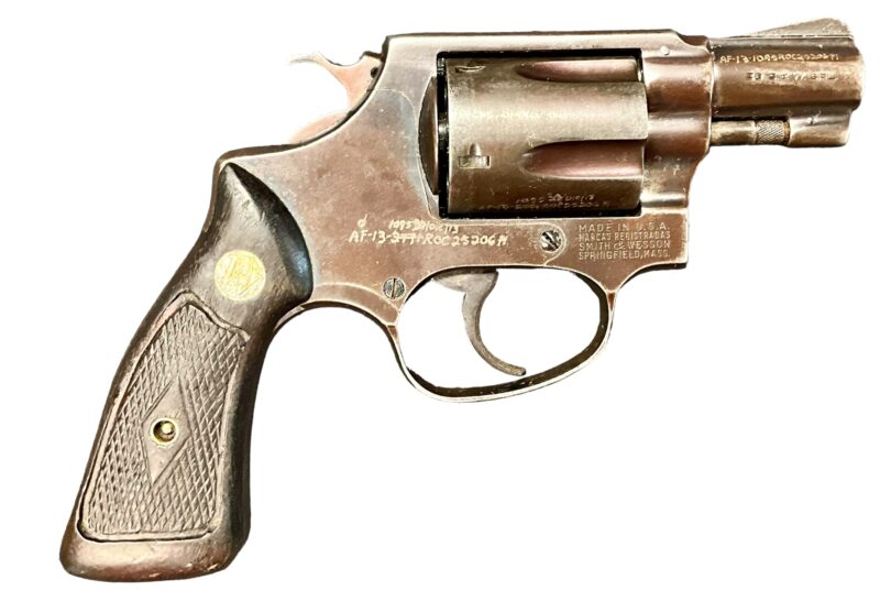 Smith & Wesson Model 36 Revolver 38 Special 2 inch Sq.Butt Blue 185401 - Image 3