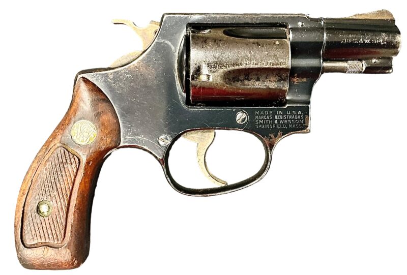 Smith & Wesson Model 36 38 Special 2 inch Round Butt Blue J446966 - Image 2