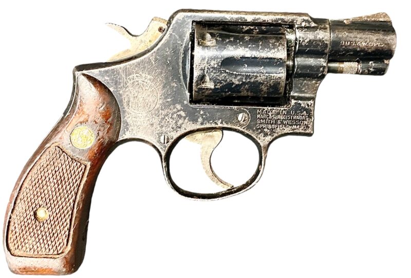 Smith & Wesson Model 10-5 Revolver 2 inch 38 Special Round Butt Blue D669157 - Image 2