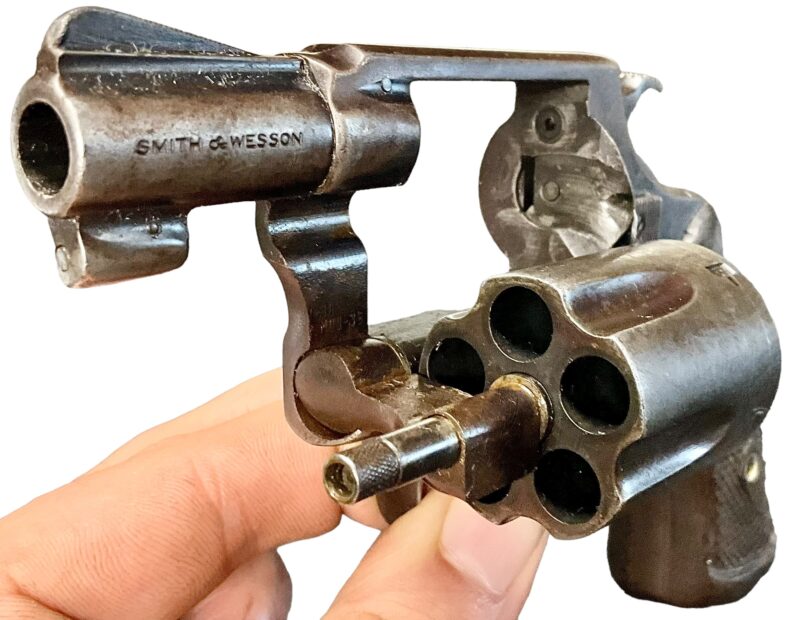 Smith & Wesson Model 36 Revolver 38 Special 2 inch Sq.Butt Blue 185401 - Image 7