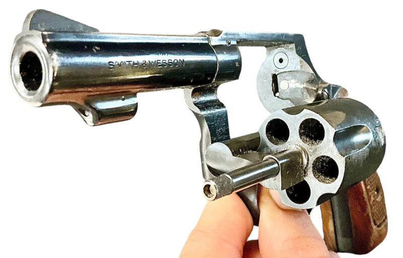 Smith & Wesson Model 36-1 Revolver 38 Special 3 inch Round Butt Blue J724429 - Image 6