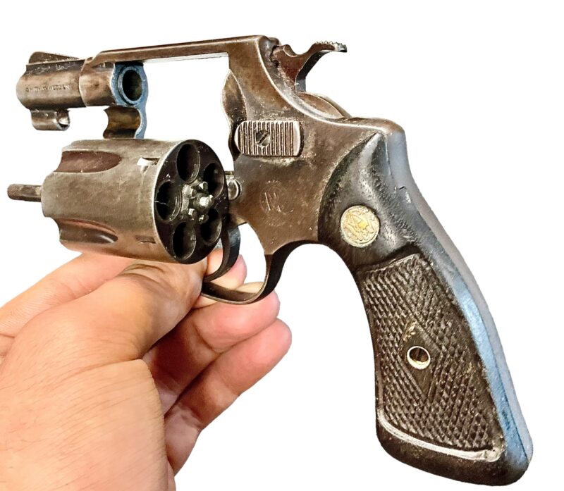 Smith & Wesson Model 36 Revolver 38 Special 2 inch Sq.Butt Blue 185401 - Image 8