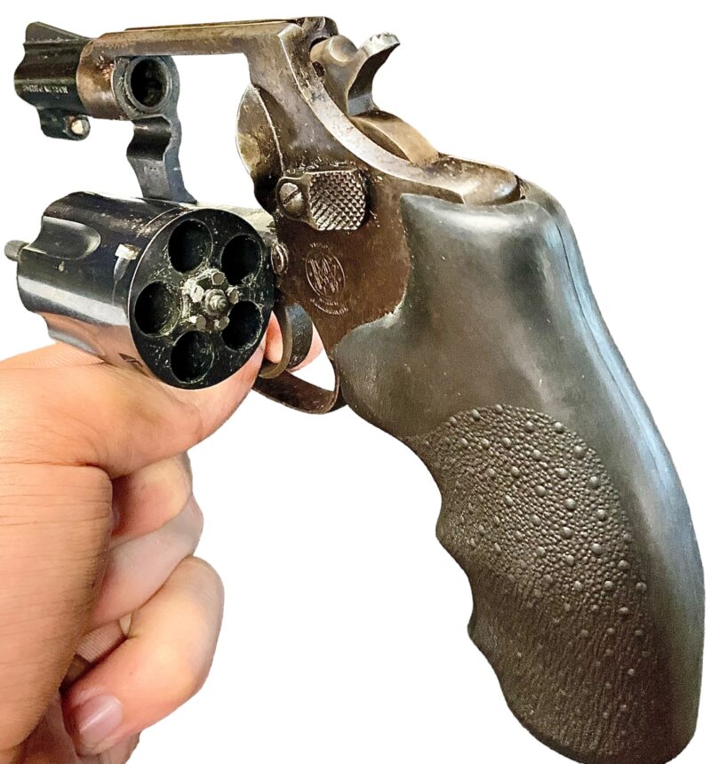 Smith & Wesson Model 36 Revolver 38 Special 2 inch Round Butt Blue 576403 - Image 7