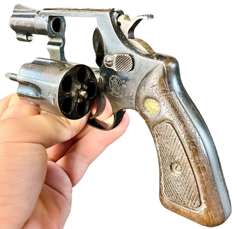 Smith & Wesson Model 36 Revolver 38 Special 2 inch Blue Square Butt J260231 - Image 7