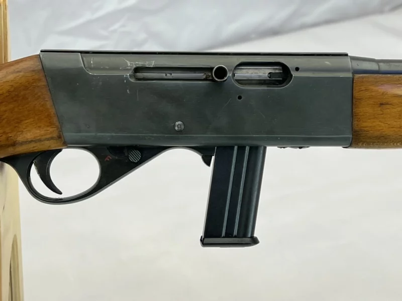 Anschutz 520 semi-auto .22LR rifle with 10-rd magazine SN 027172 - Image 2