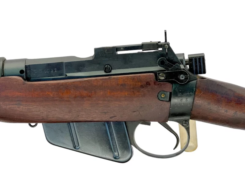 Navy Arms Enfield #4 Mk 1* .303 World War II French Resistance 1944 Dated "BS" and "PP" marked matching serial number bolt PP 0091 - Image 20