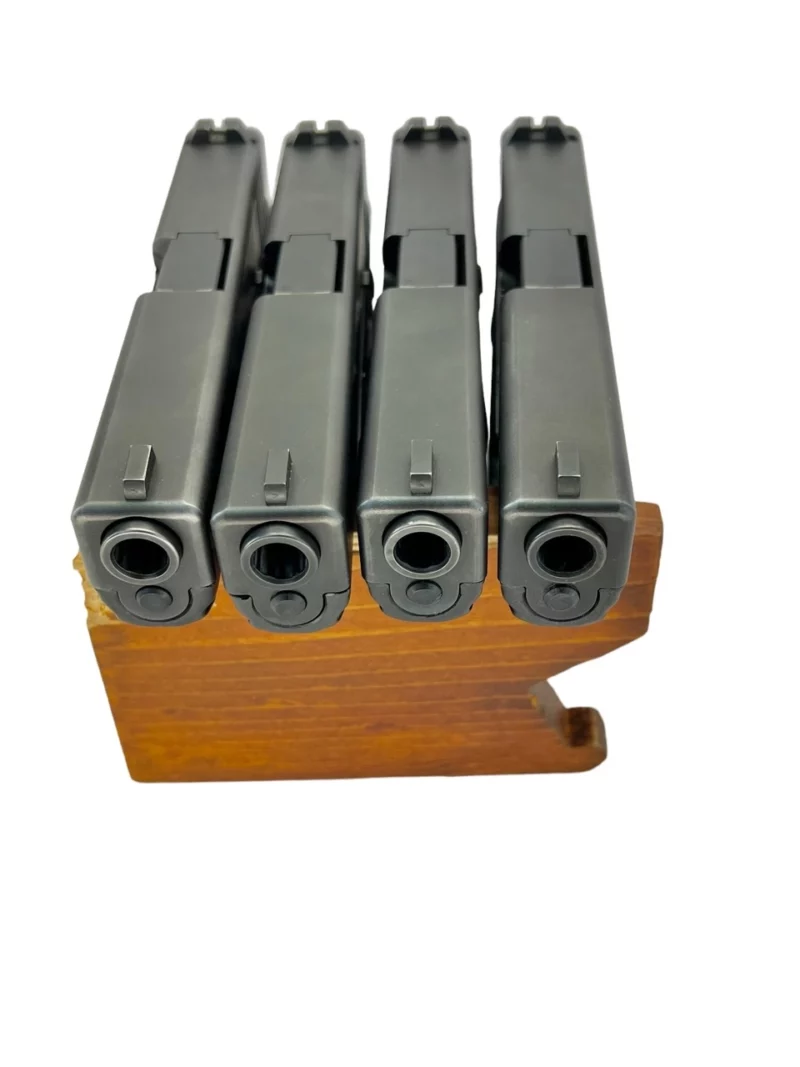 Glock 22 Gen 3 Police Trade-In .40 S&W with night sights - Image 4