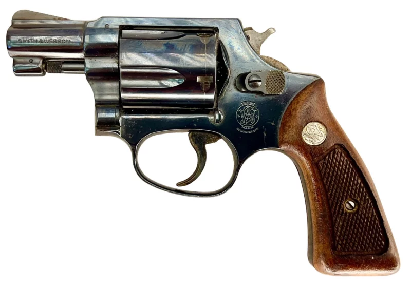 Smith & Wesson Model 36 revolver 2” .38Spl Blue SN J856870