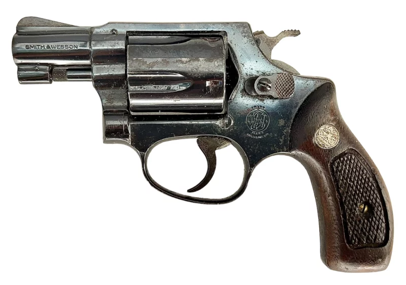 Smith & Wesson Model 36 revolver 2” .38Spl Blue SN J846819