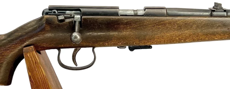 Anschutz 5-shot bolt action .22LR rifle - Image 4