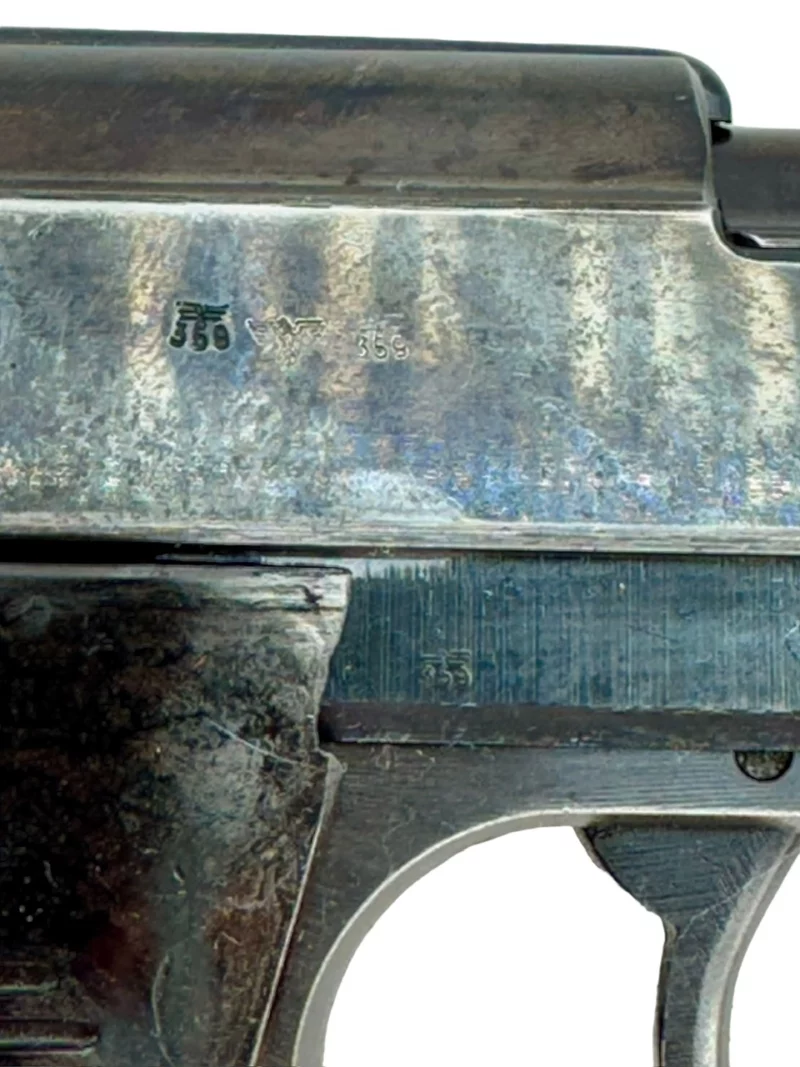 Walther P38 World War II production AC 41 9mm with matching magazine - Image 5