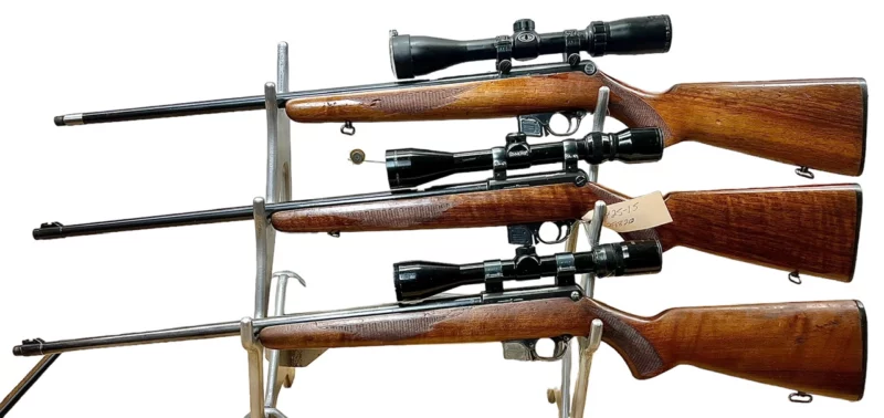 Czech BRNO Model 581 semi-auto .22LR with scope and magazine - Image 4
