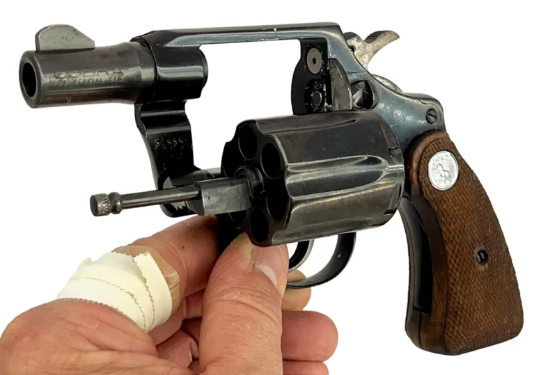 Colt Cobra Lightweight revolver 2" blue .38 Spl., Gen 1 1966 Mfg SN 213231LW - Image 5