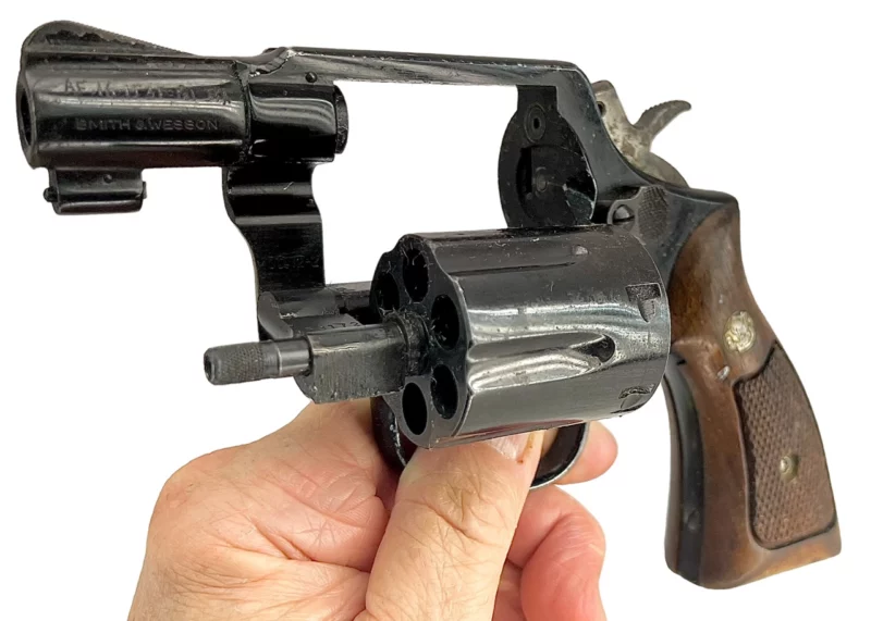 Smith & Wesson Model 12-2 Airweight revolver 2” .38Spl Blue SN2D22555 - Image 5