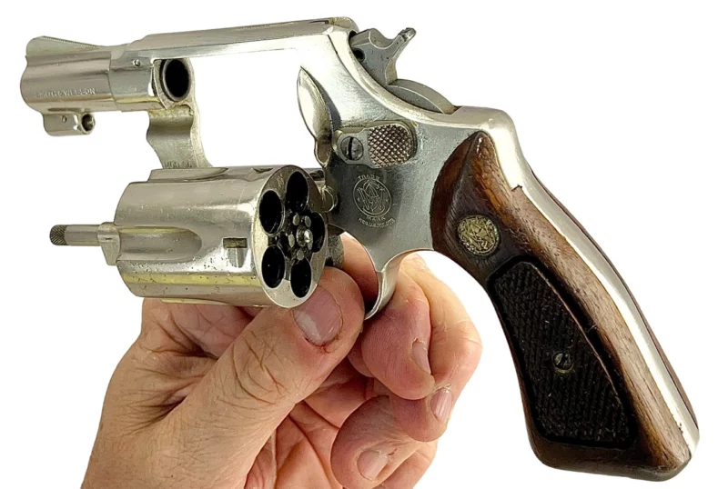 Smith & Wesson Model 36 revolver 2” .38Spl Nickel SN J261989: - Image 7